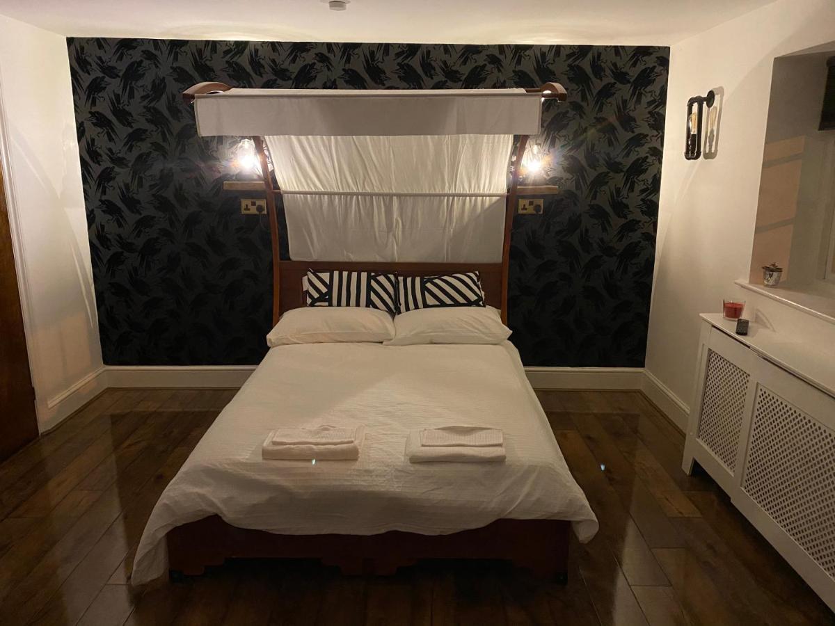 הנלי און תמז The Raven Suite מראה חיצוני תמונה